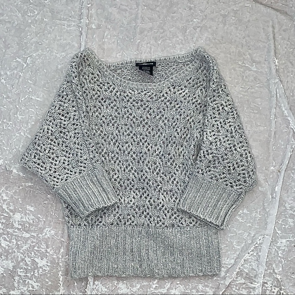 Grey knit sweater size M